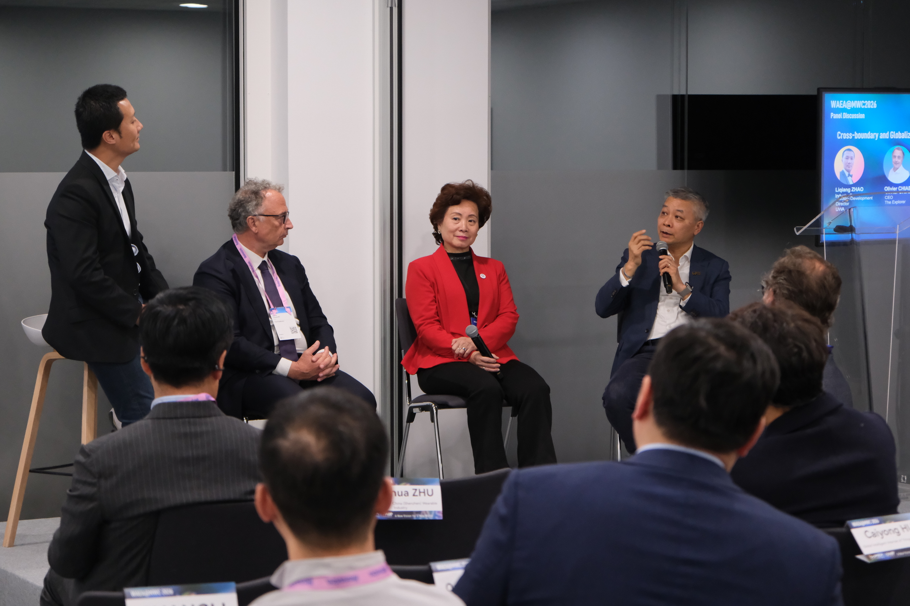 朱舜华表示，深圳已形成全球完善的AI眼镜供应链体系